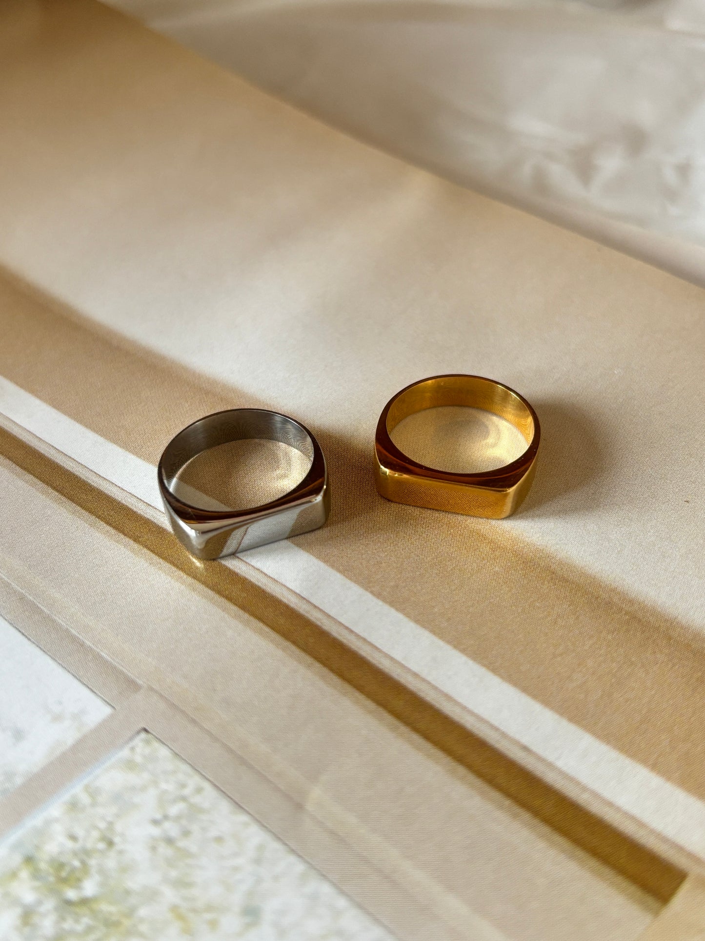 Anillo Minimalist