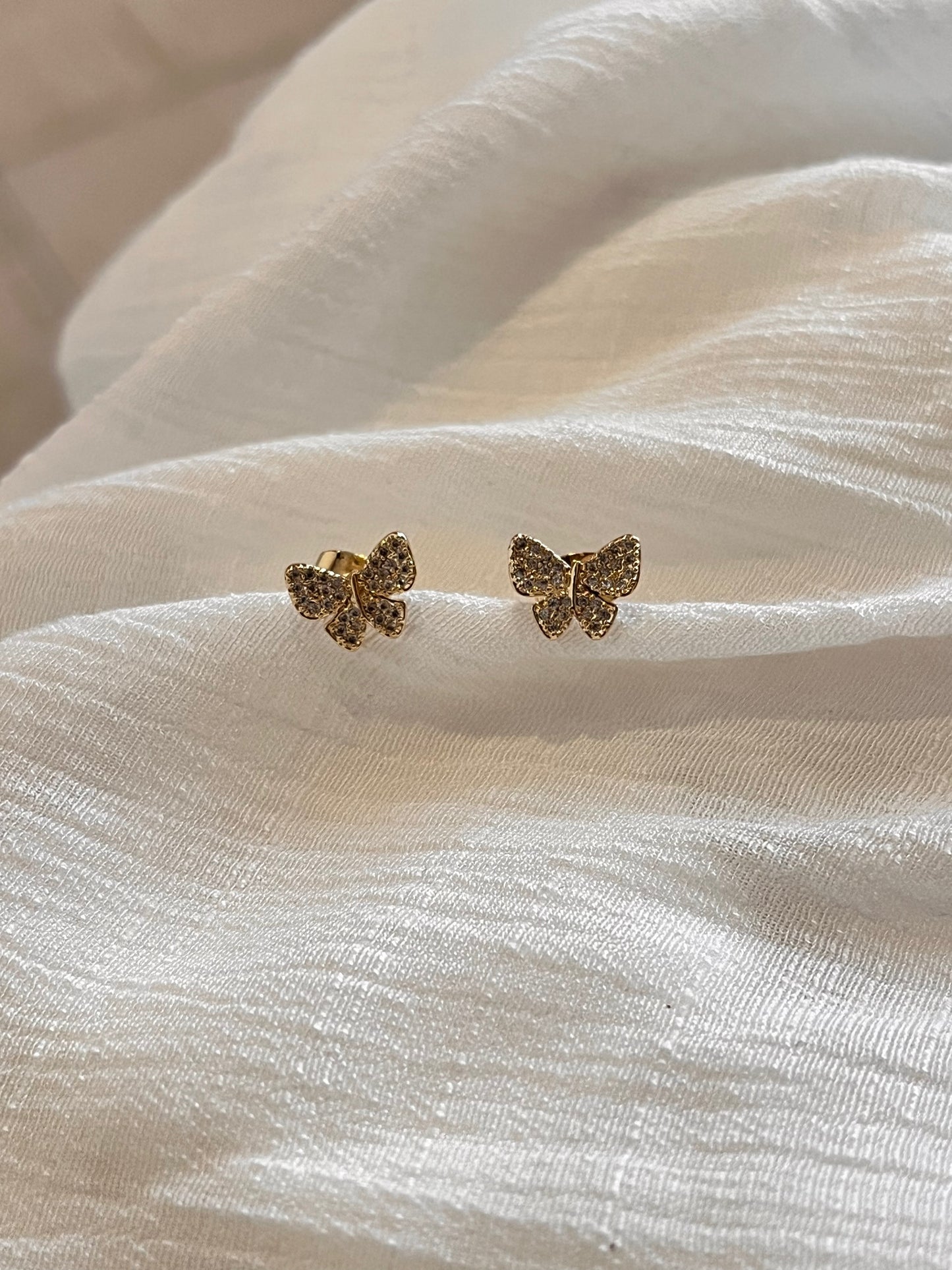 Broqueles mariposa con zirconias