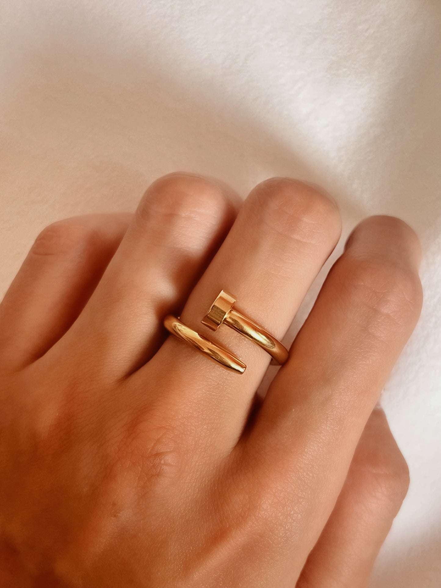 Anillo clavo liso